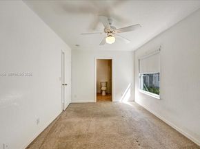4202 Bahia Isle Cir, Wellington FL 33449