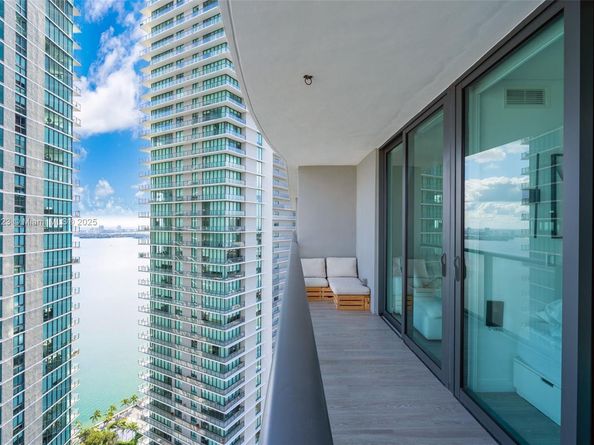 501 NE 31st St 3704, Miami FL 33137
