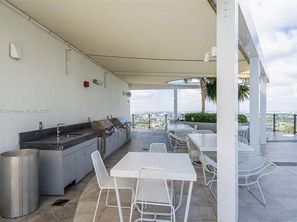 501 NE 31st St 3704, Miami FL 33137