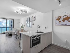 501 NE 31st St 3704, Miami FL 33137