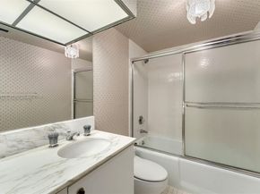 5500 Collins Ave 304, Miami Beach FL 33140