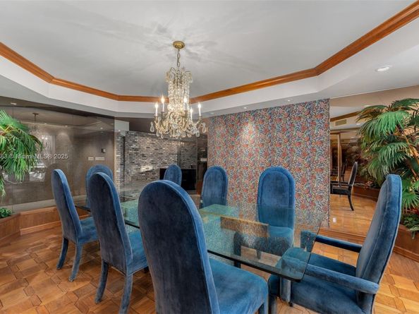 5500 Collins Ave 304, Miami Beach FL 33140