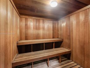 5500 Collins Ave 304, Miami Beach FL 33140