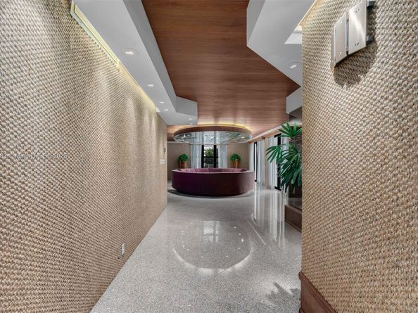 5500 Collins Ave 304, Miami Beach FL 33140