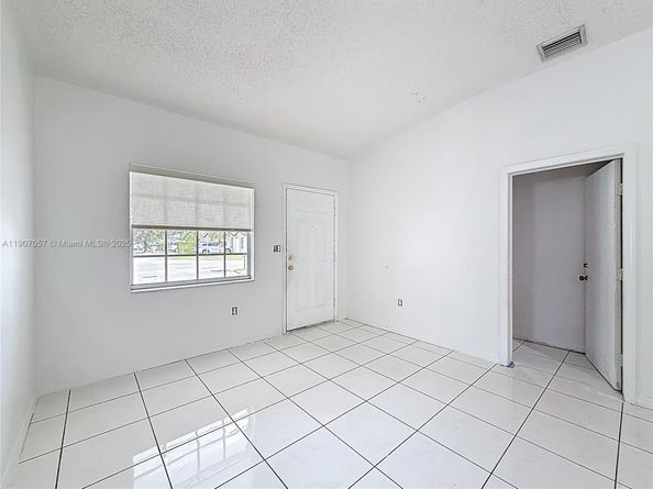 13870 SW 157th Ter, Miami FL 33177