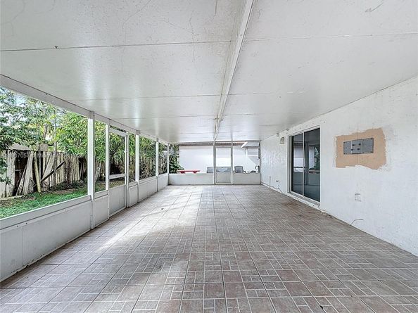 13870 SW 157th Ter, Miami FL 33177