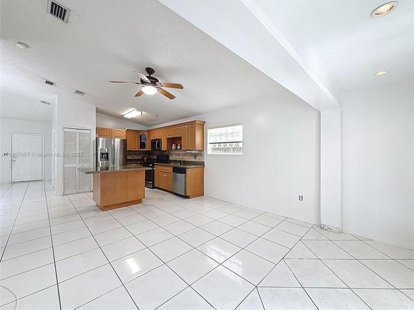 13870 SW 157th Ter, Miami FL 33177