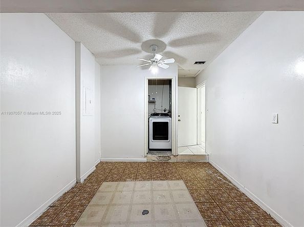 13870 SW 157th Ter, Miami FL 33177