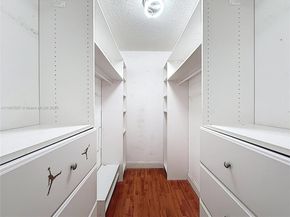 13870 SW 157th Ter, Miami FL 33177