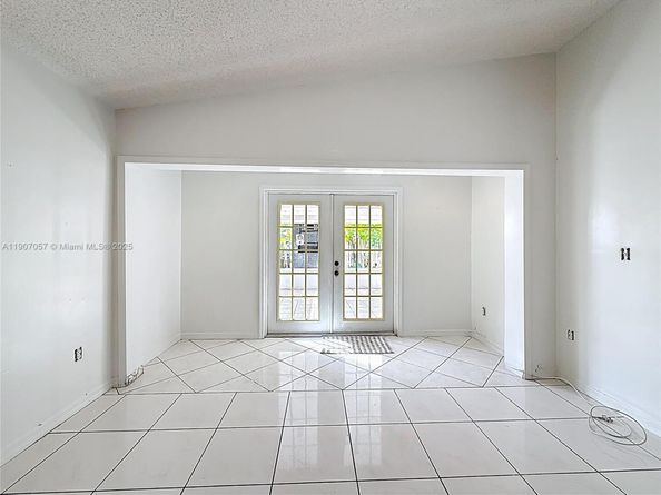 13870 SW 157th Ter, Miami FL 33177