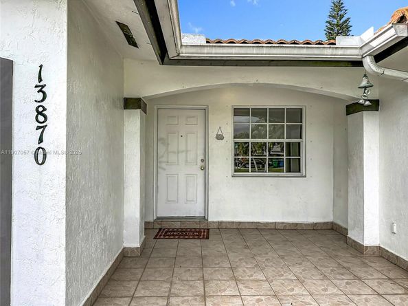 13870 SW 157th Ter, Miami FL 33177