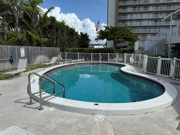 2501 N Ocean Blvd 19, Pompano Beach FL 33062