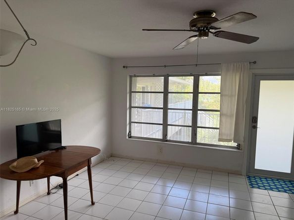 2501 N Ocean Blvd 19, Pompano Beach FL 33062