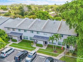 4271 Coral Springs Dr 5C, Coral Springs FL 33065
