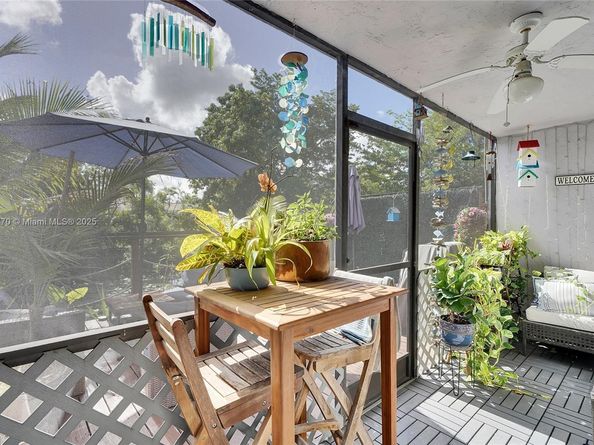 4271 Coral Springs Dr 5C, Coral Springs FL 33065