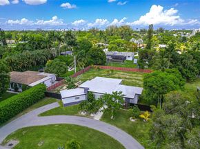 13751 NE 1st Ave, Miami FL 33161