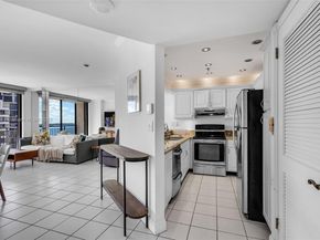 540 Brickell Key Dr 1813, Miami FL 33131