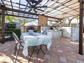 19600 Gulfstream Rd, Cutler Bay FL 33157