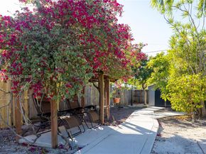 19600 Gulfstream Rd, Cutler Bay FL 33157