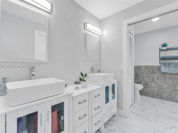 17677 SW 6th Ct, Pembroke Pines FL 33029