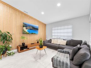 17677 SW 6th Ct, Pembroke Pines FL 33029