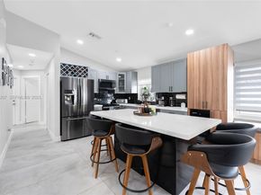 17677 SW 6th Ct, Pembroke Pines FL 33029