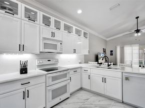 4072 NW 62nd Ct, Coconut Creek FL 33073