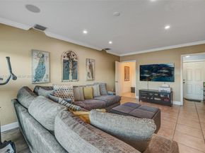 21071 SW 88th Ct, Cutler Bay FL 33189