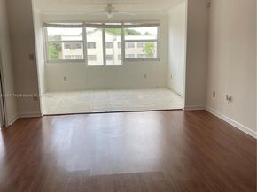 7152 S Devon Dr 304, Tamarac FL 33321