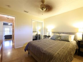 1330 Holly Heights Dr 3, Fort Lauderdale FL 33304