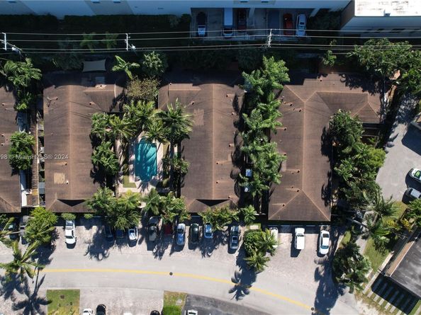 1330 Holly Heights Dr 3, Fort Lauderdale FL 33304