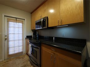 1330 Holly Heights Dr 3, Fort Lauderdale FL 33304
