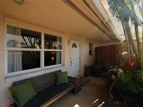 1330 Holly Heights Dr 3, Fort Lauderdale FL 33304