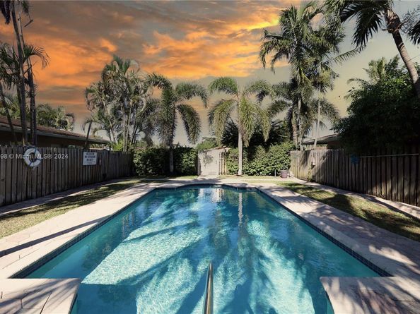 1330 Holly Heights Dr 3, Fort Lauderdale FL 33304