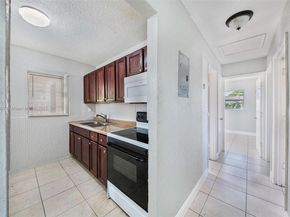 3231 NW 18th Ct, Lauderhill FL 33311
