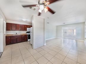 3231 NW 18th Ct, Lauderhill FL 33311