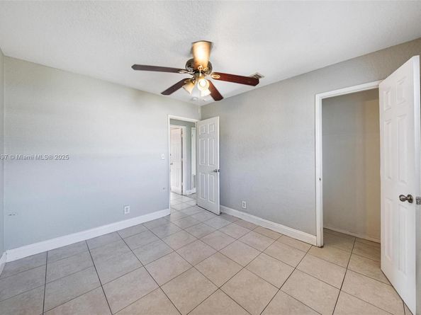 3231 NW 18th Ct, Lauderhill FL 33311