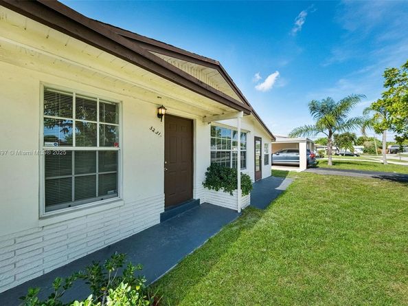 3231 NW 18th Ct, Lauderhill FL 33311