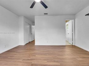 9158 NW 40th St 2011, Coral Springs FL 33065