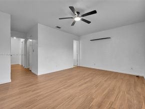 9158 NW 40th St 2011, Coral Springs FL 33065