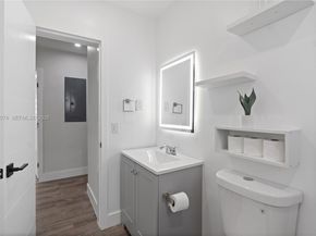 2441 NW 181st Ter, Miami Gardens FL 33056