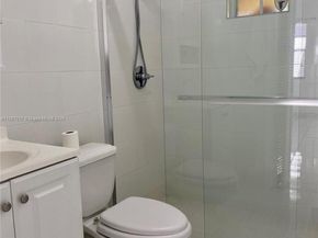 1011 NW 33rd Ave, Miami FL 33125