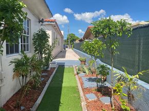 1011 NW 33rd Ave, Miami FL 33125