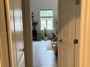 126 Mendoza Ave 2, Coral Gables FL 33134