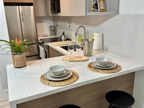 126 Mendoza Ave 2, Coral Gables FL 33134