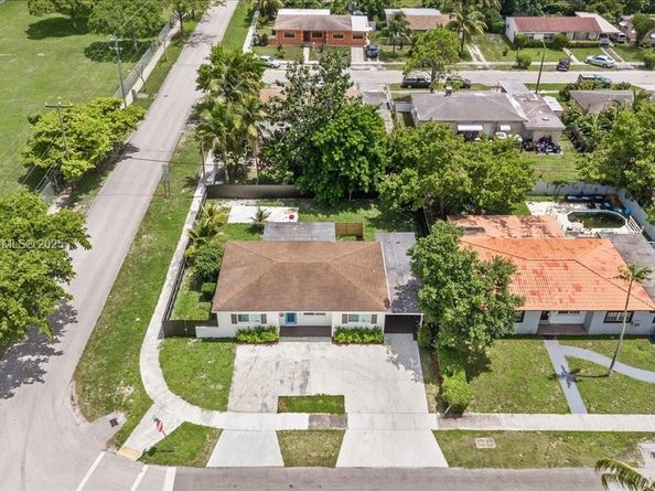 1300 NW 132nd Ter, Miami FL 33167