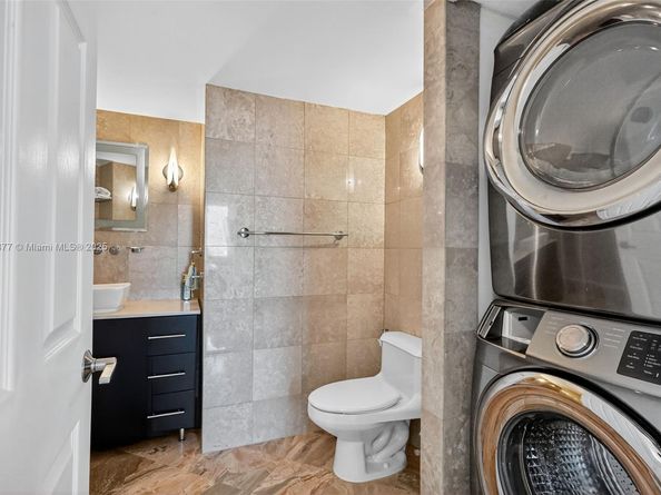 7135 Collins Ave 705, Miami Beach FL 33141