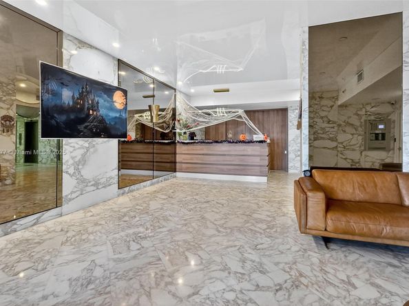 7135 Collins Ave 705, Miami Beach FL 33141