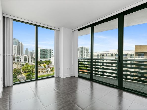 460 NE 28th St 808, Miami FL 33137