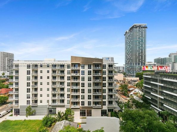 460 NE 28th St 808, Miami FL 33137